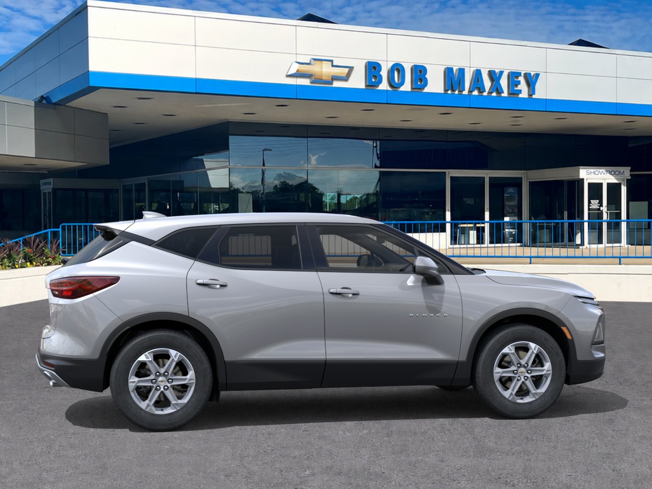 New 2026 Sterling Gray Metallic Chevrolet 2LT image 29