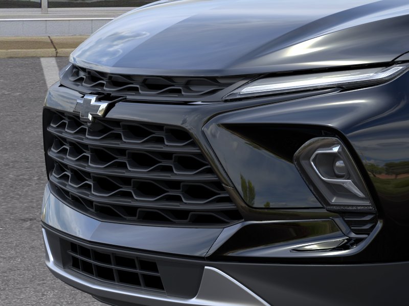 New 2026 Black Chevrolet 2LT image 44