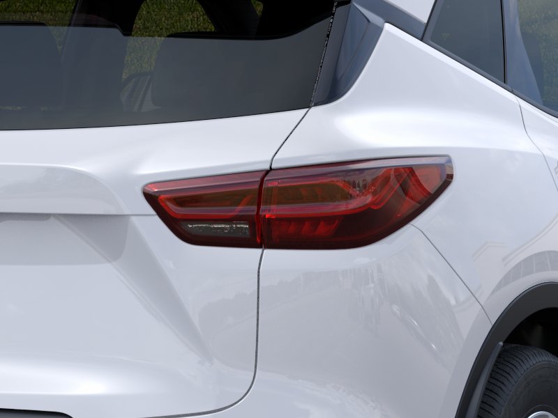 New 2026 Summit White Chevrolet 2LT image 37