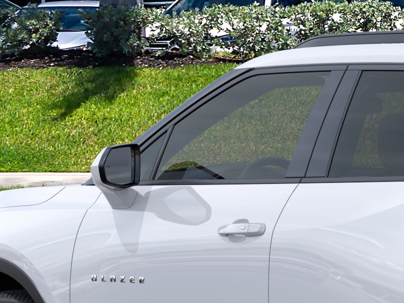 New 2026 Summit White Chevrolet 2LT image 38
