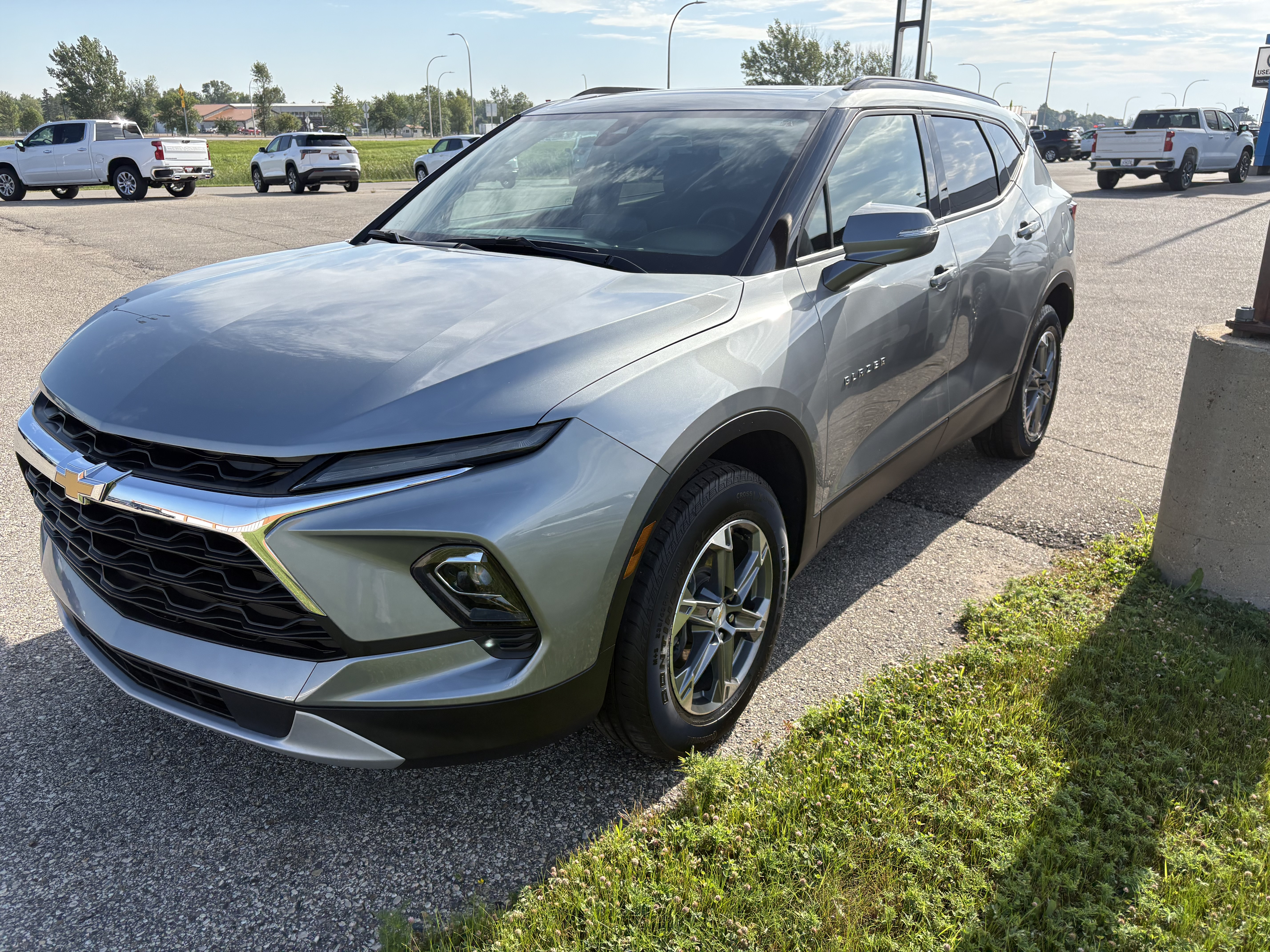 Used 2023 Chevrolet Blazer 3LT with VIN 3GNKBJR46PS133886 for sale in Thief River Falls, Minnesota