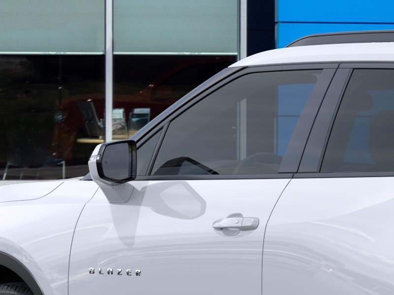 New 2026 Summit White Chevrolet 3LT image 36