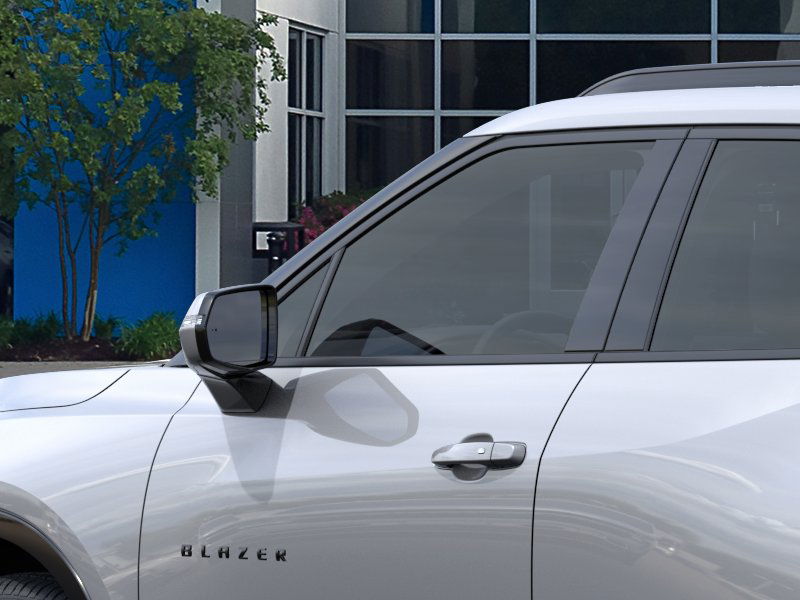 2025 Chevrolet Blazer RS photo 9
