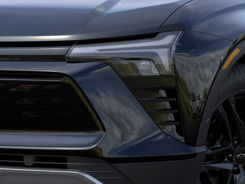 2026 Chevrolet Blazer EV photo 2