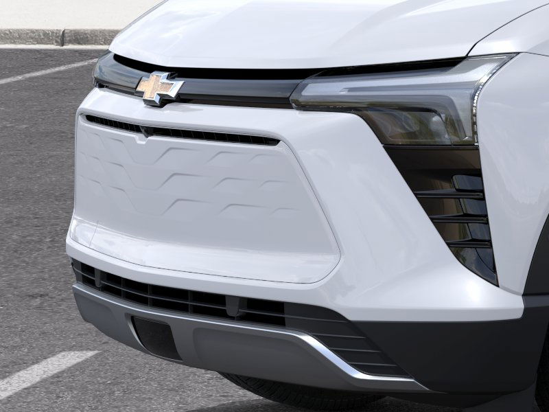 New 2026 Summit White Chevrolet LT image 38