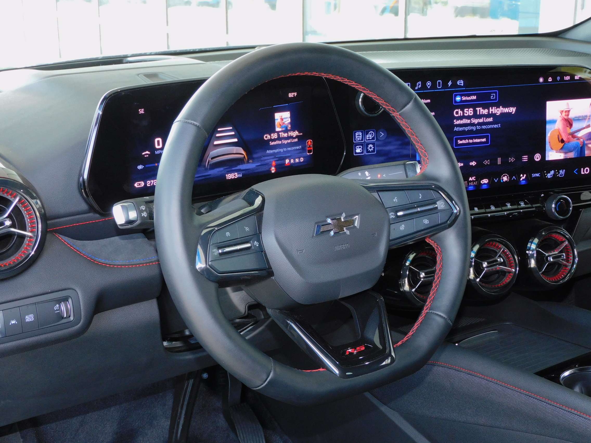 2024 Chevrolet Blazer EV RS photo 14