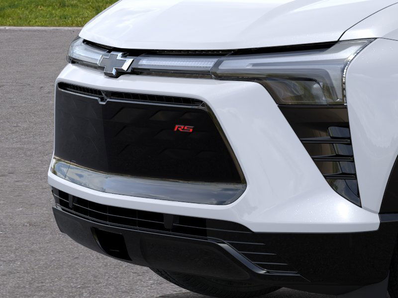 New 2026 Polar White Tricoat Chevrolet RS image 13