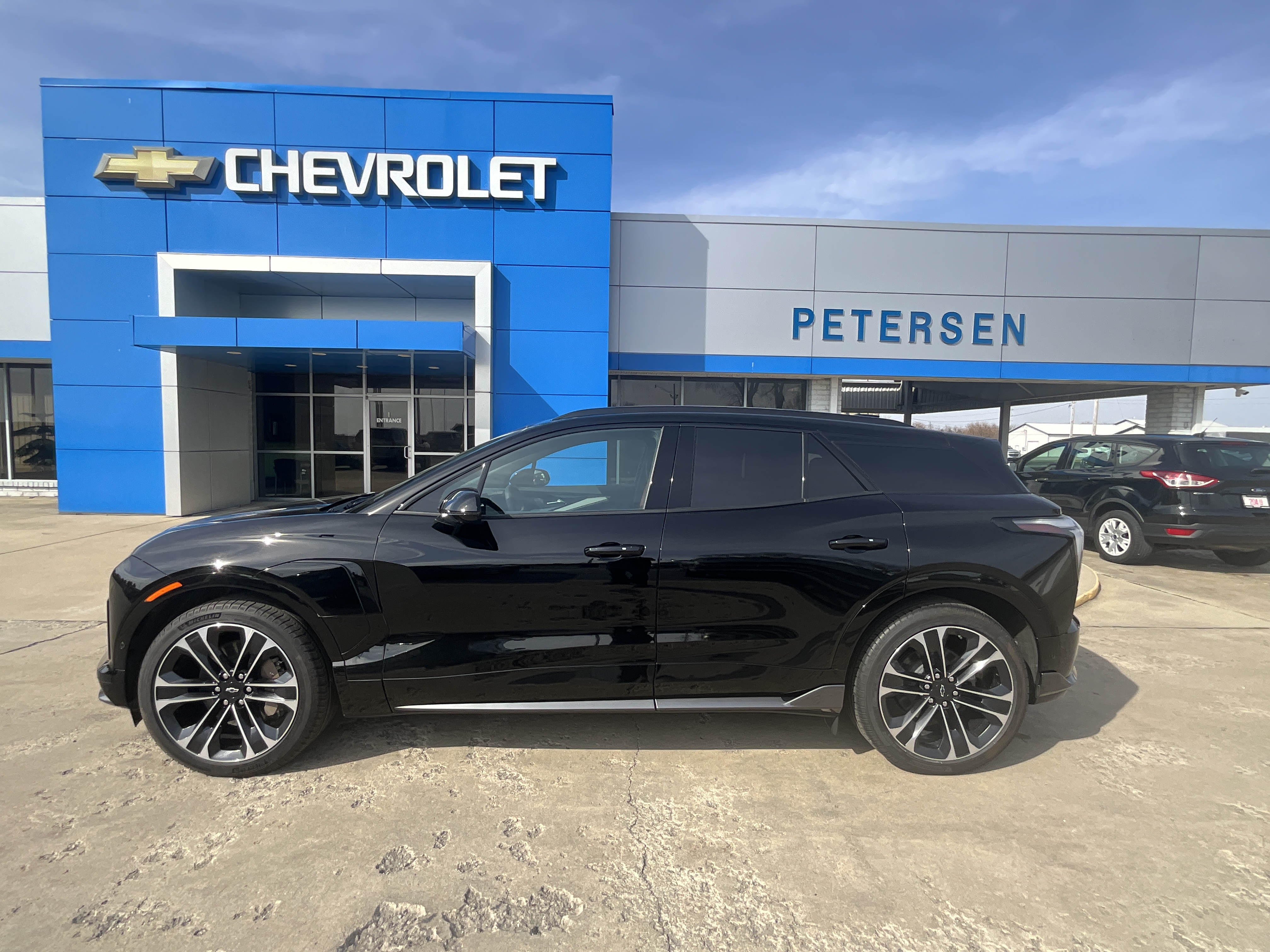 Used 2025 Chevrolet Blazer EV SS with VIN 3GNKDERL8SS236132 for sale in Fairbury, IL