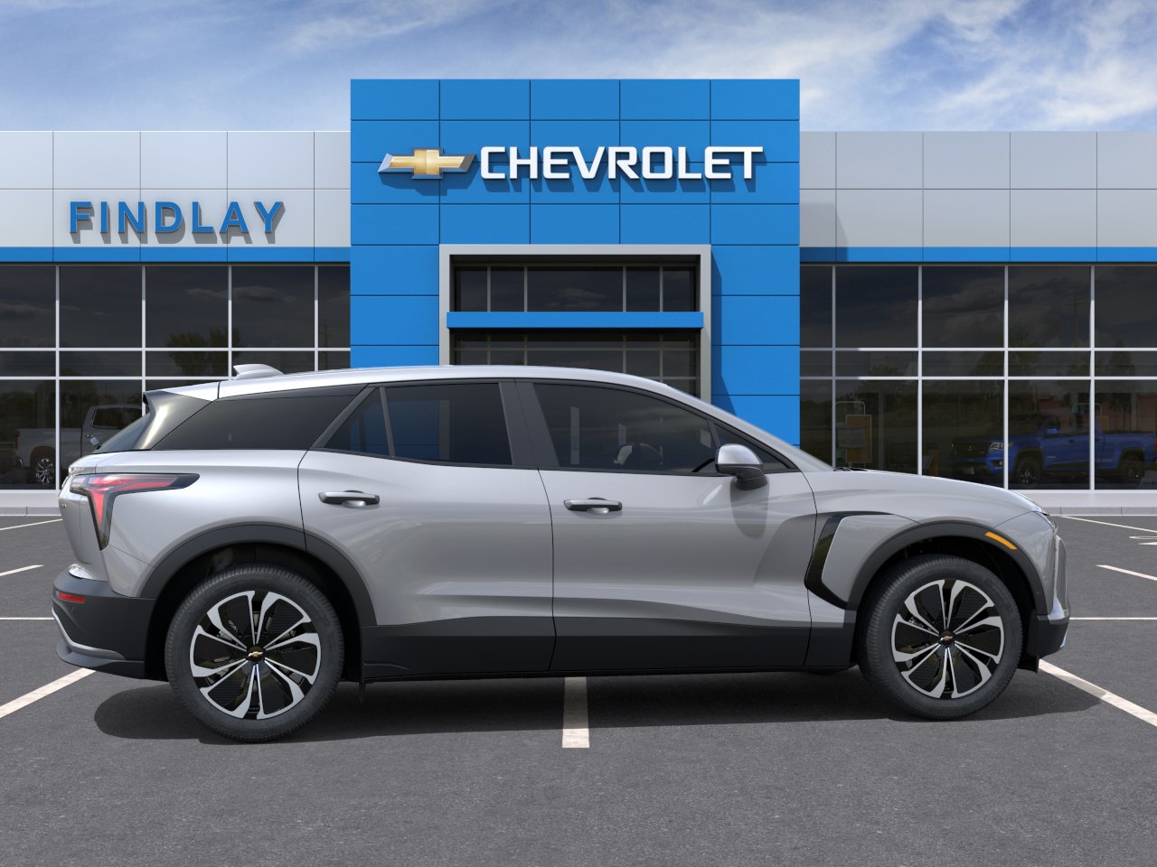 New 2025 Sterling Gray Metallic Chevrolet LT image 18