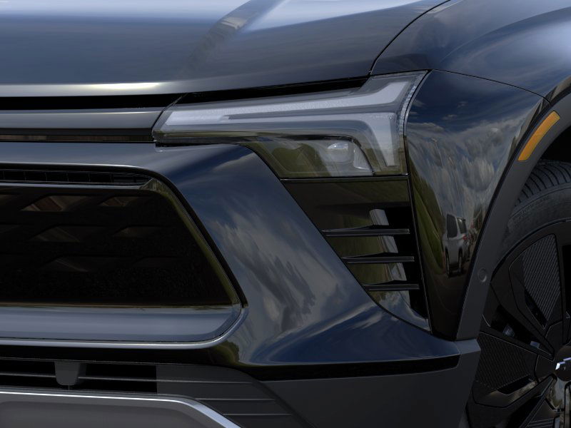 2025 Chevrolet Blazer EV photo 9