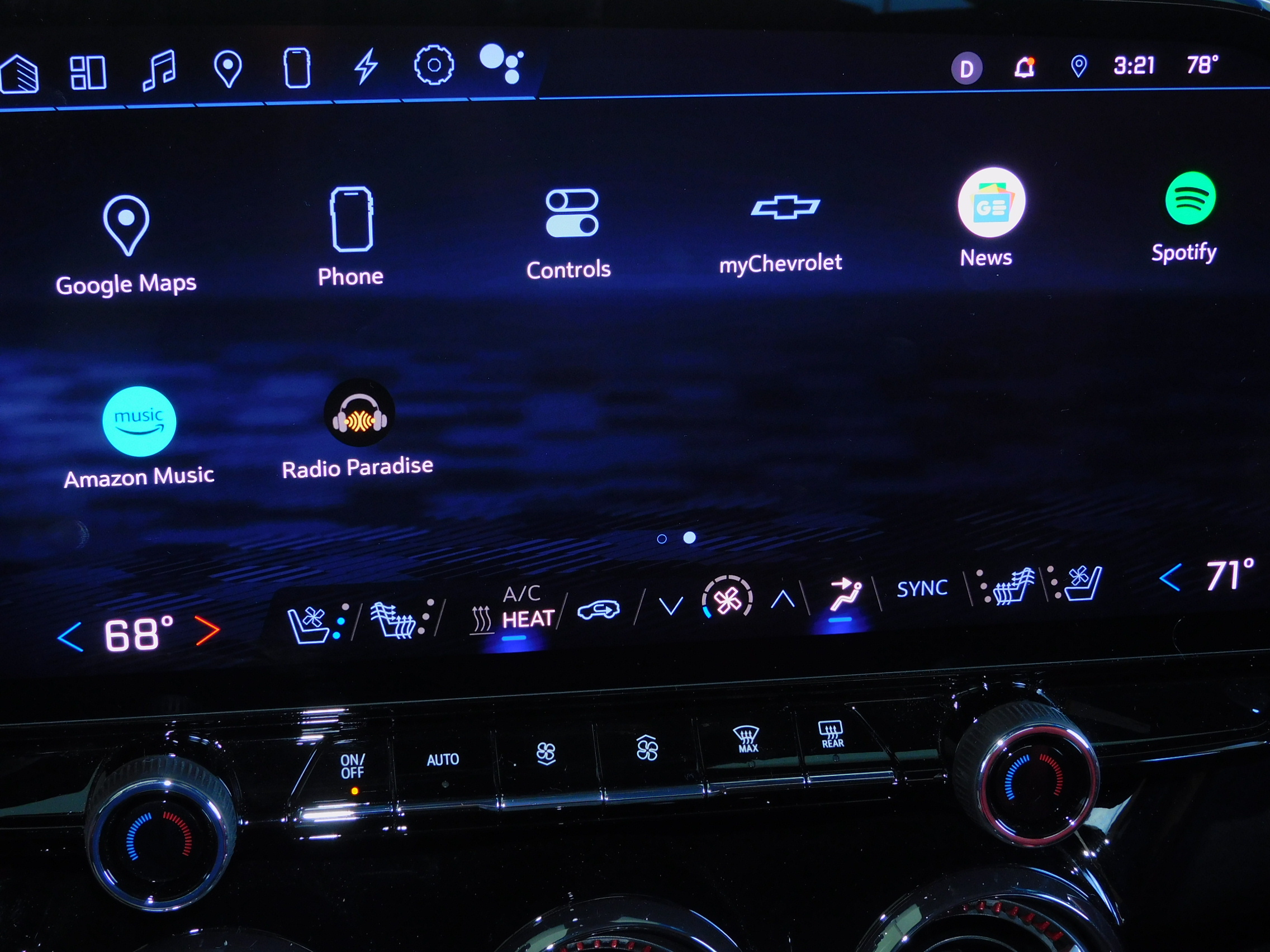 2024 Chevrolet Blazer EV RS photo 4