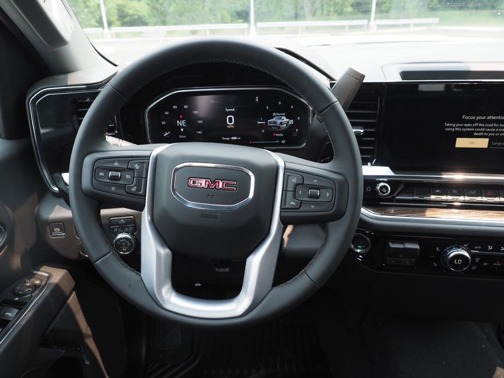 New 2026 Summit White GMC Elevation image 19