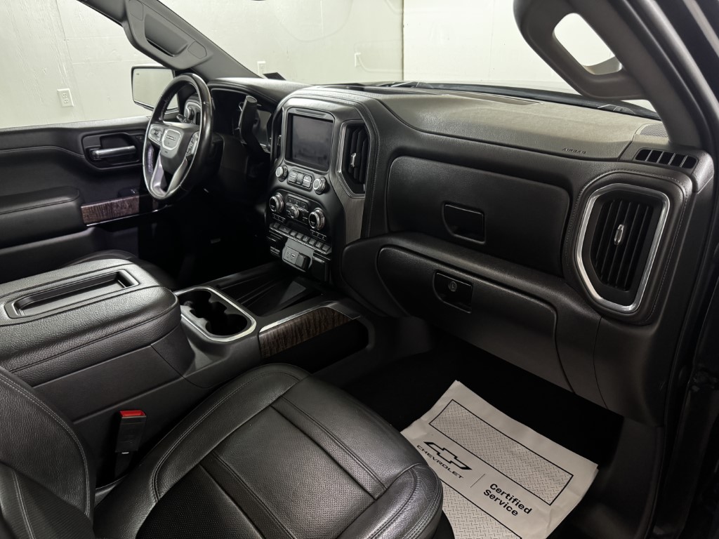 Used 2022 Onyx Black GMC Denali image 66