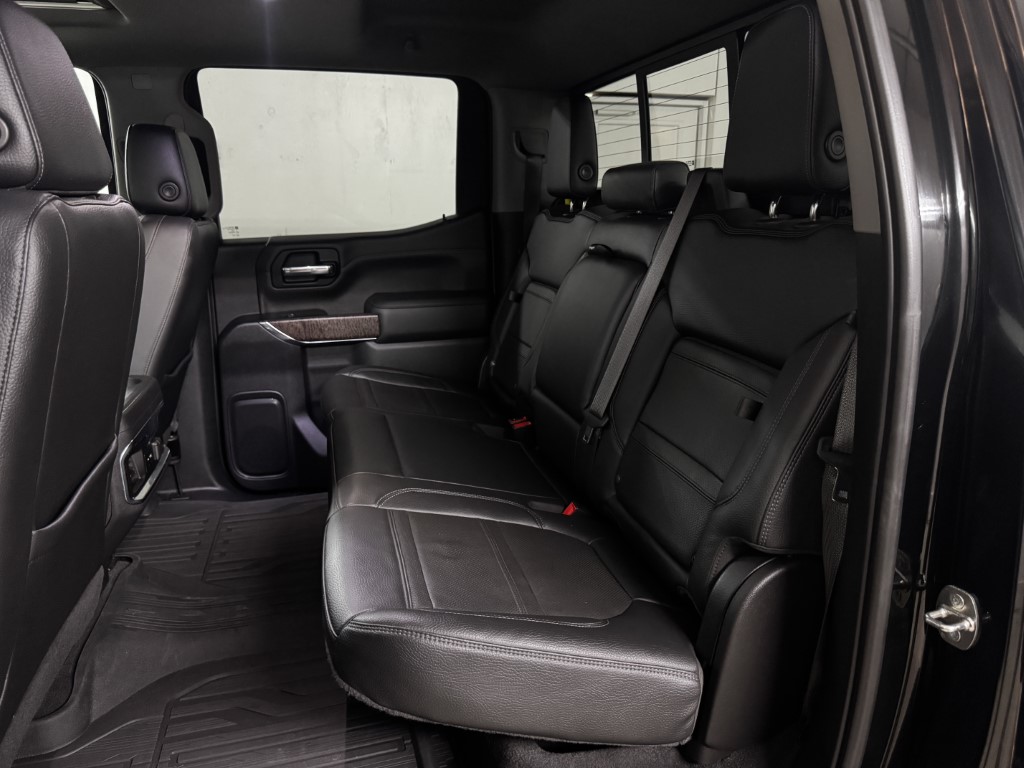 Used 2022 Onyx Black GMC Denali image 54