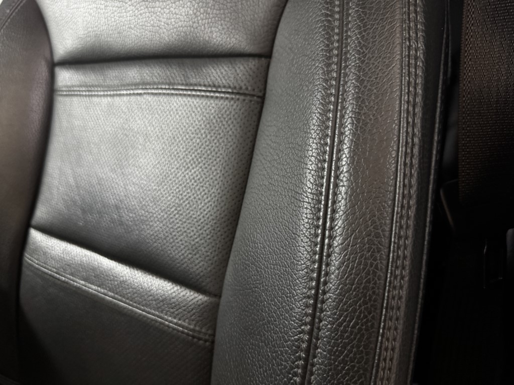 Used 2022 Onyx Black GMC Denali image 24