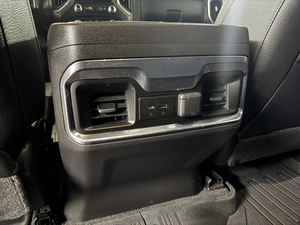 Used 2022 Onyx Black GMC Denali image 58