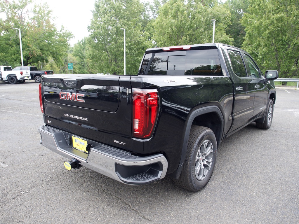 2026 GMC Sierra 1500 SLT - Photo 7