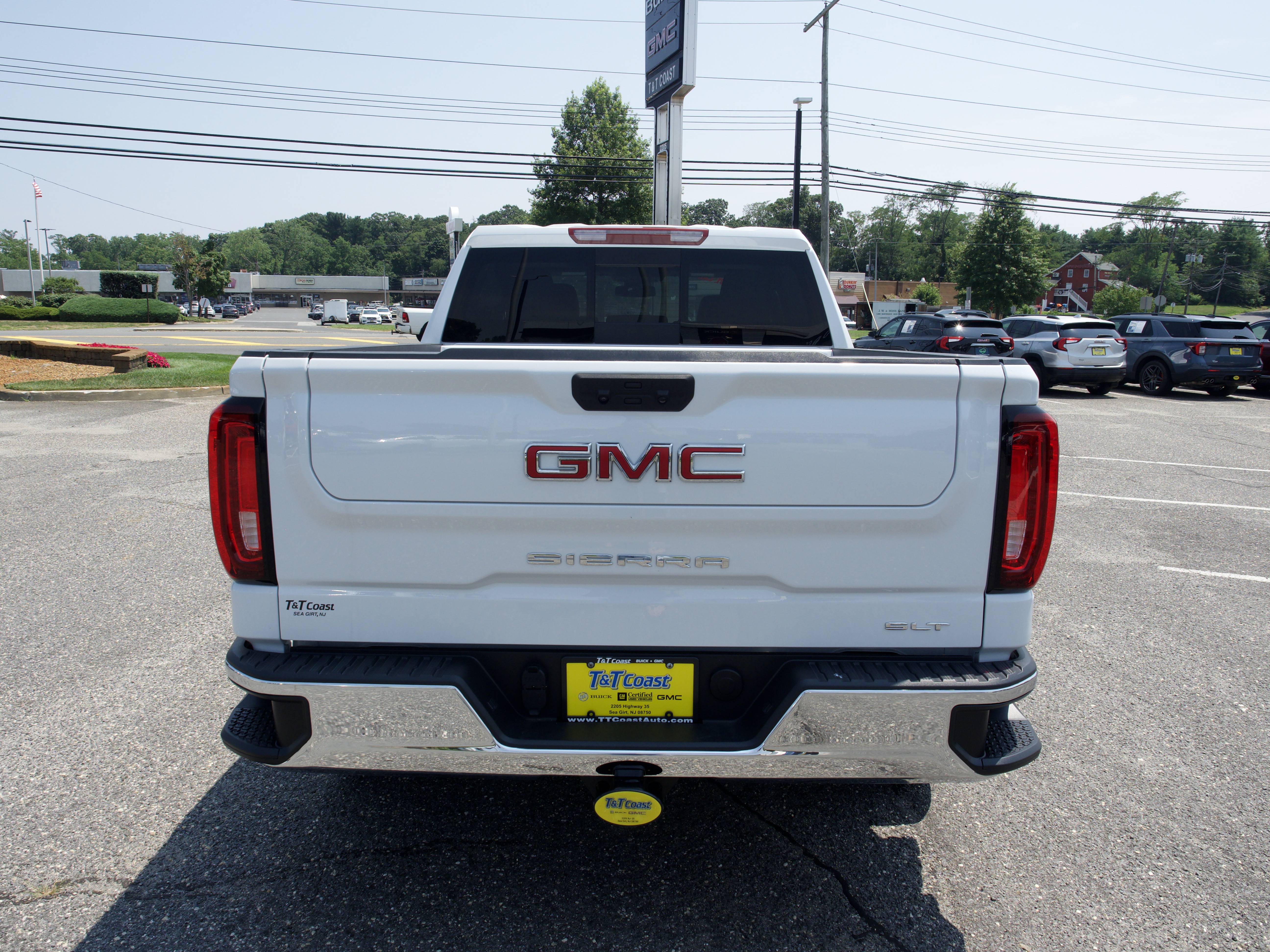 2026 GMC Sierra 1500 SLT - Photo 8