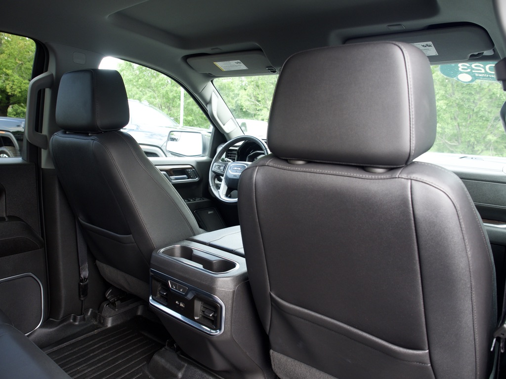 2023 GMC Sierra 1500 SLT - Photo 29