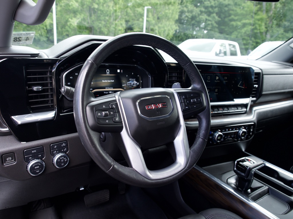 2023 GMC Sierra 1500 SLT - Photo 17