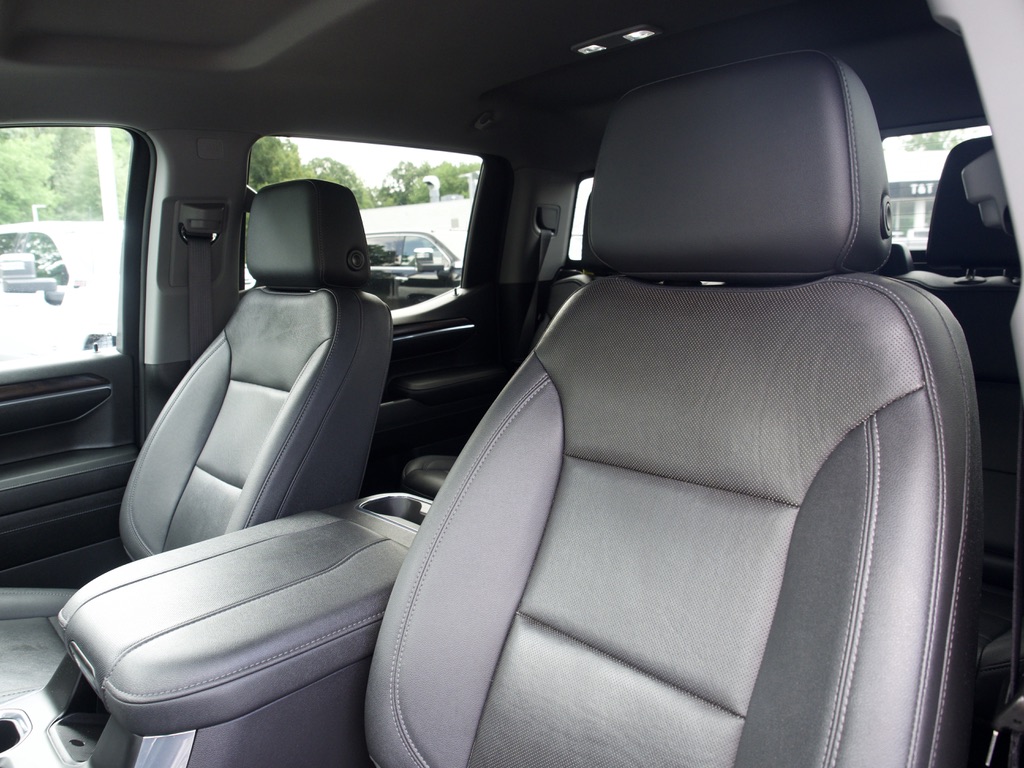 2023 GMC Sierra 1500 SLT - Photo 16