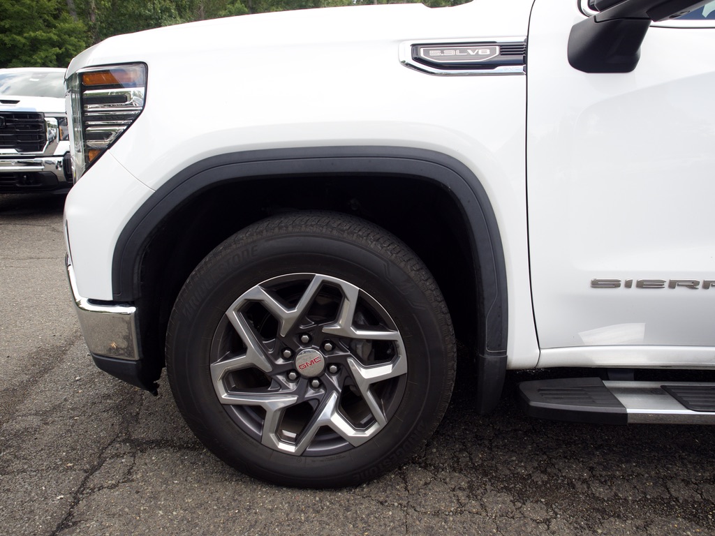 2023 GMC Sierra 1500 SLT - Photo 10