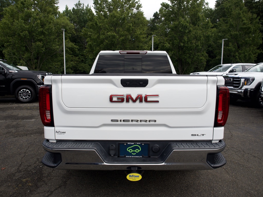 2023 GMC Sierra 1500 SLT - Photo 8
