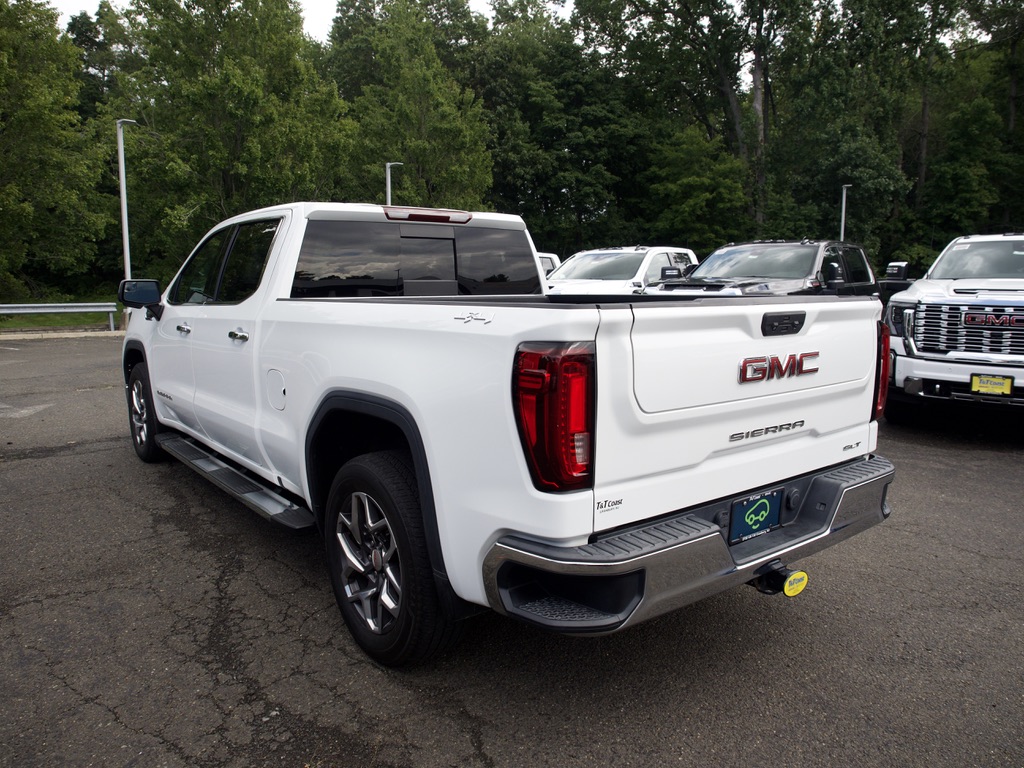 2023 GMC Sierra 1500 SLT - Photo 9
