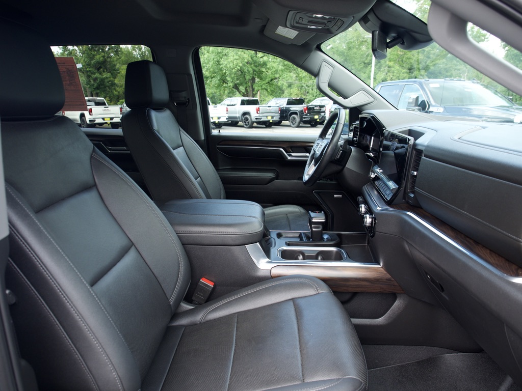 2023 GMC Sierra 1500 SLT - Photo 31