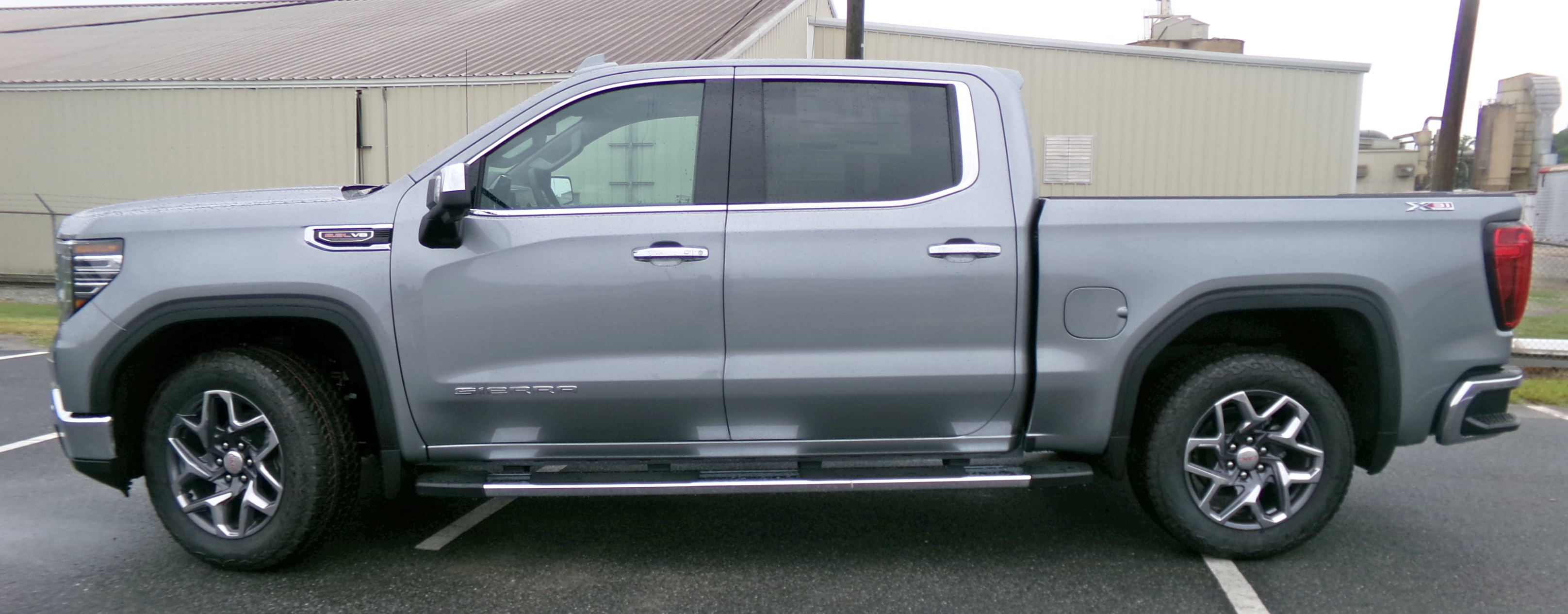 New 2026 Sterling Metallic GMC SLT image 2