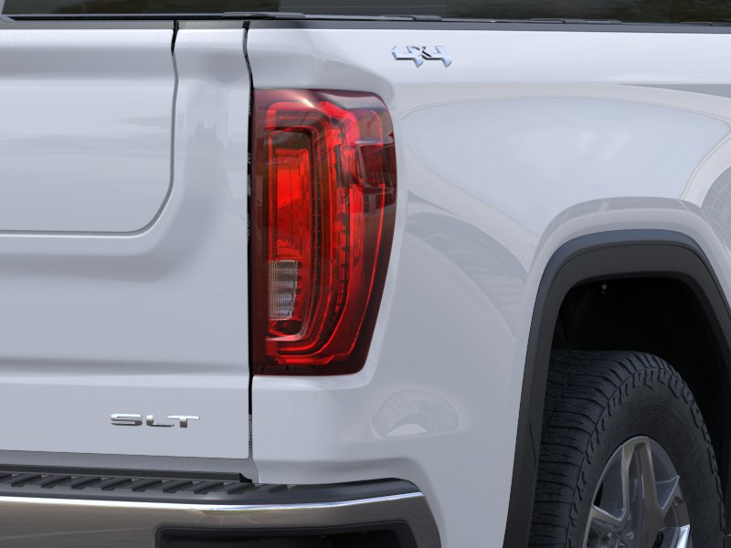 2026 GMC Sierra 1500 SLT - Photo 11