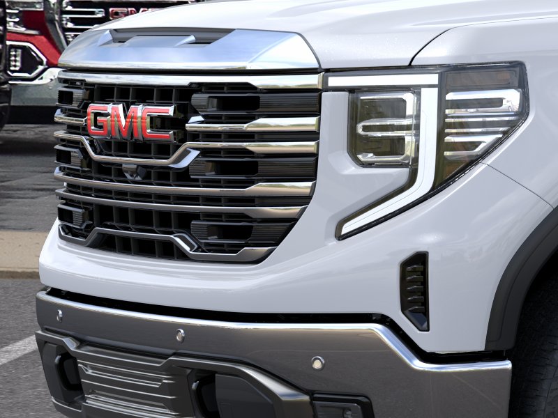 New 2026 Glacier White Tricoat GMC SLT image 39