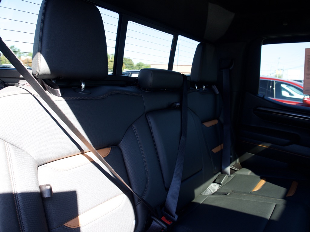2023 GMC Sierra 1500 AT4 - Photo 27