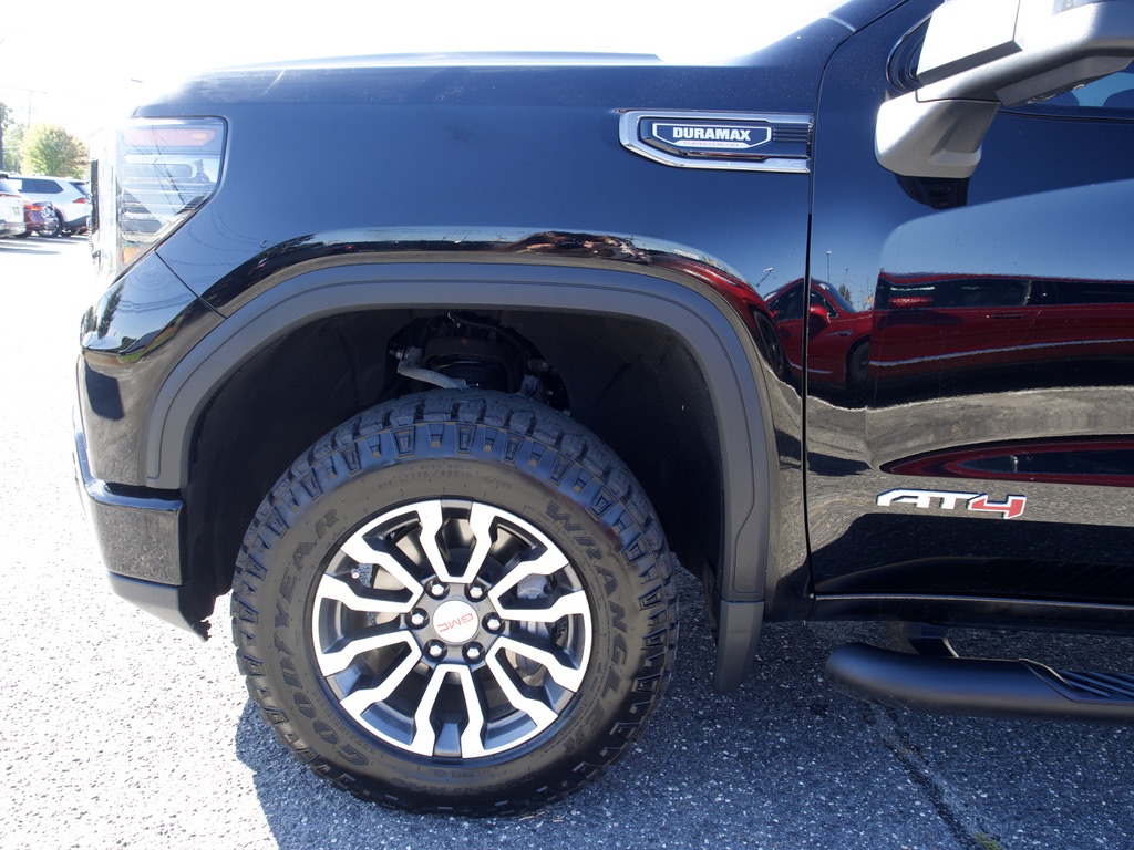2023 GMC Sierra 1500 AT4 - Photo 10