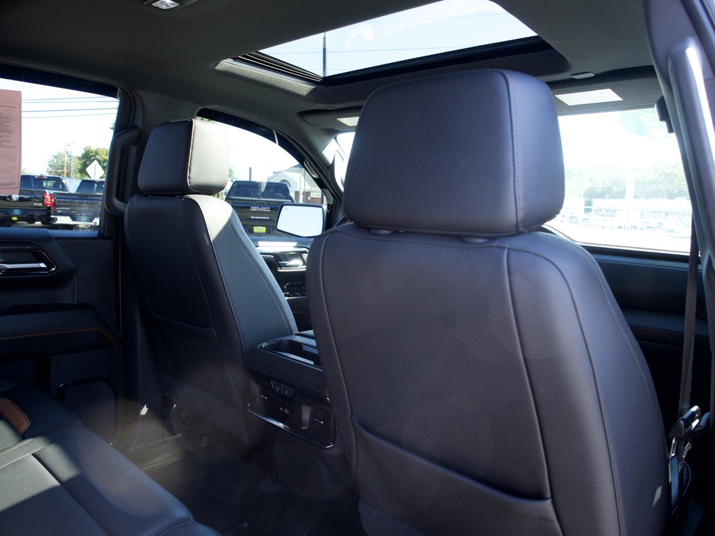 2023 GMC Sierra 1500 AT4 - Photo 28