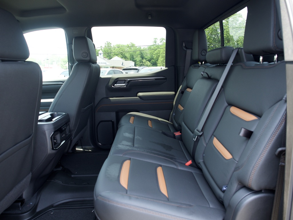 New 2026 Onyx Black GMC AT4 image 15