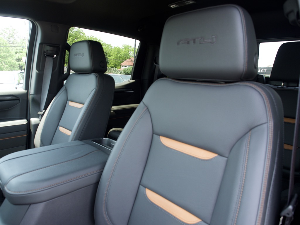 New 2026 Onyx Black GMC AT4 image 12