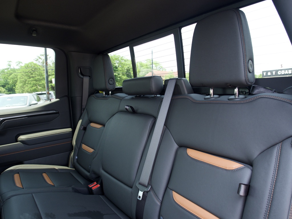 New 2026 Onyx Black GMC AT4 image 16