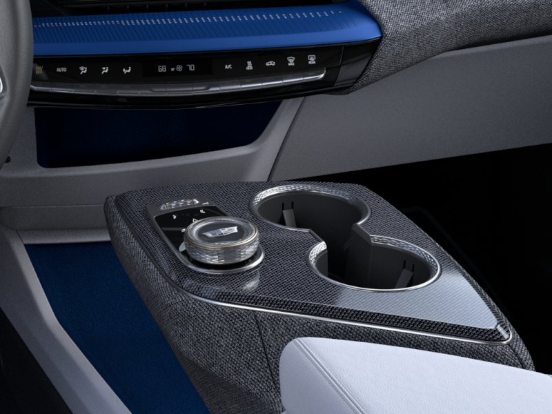 2027 Cadillac OPTIQ Luxury - Photo 23