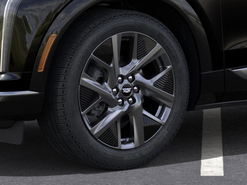 2025 Cadillac Optiq Luxury photo 8