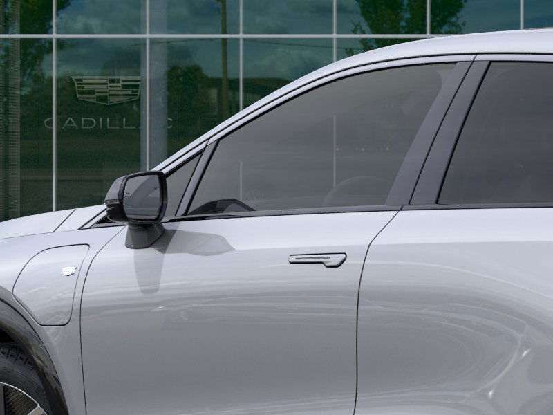 2025 Cadillac Optiq Luxury photo 12