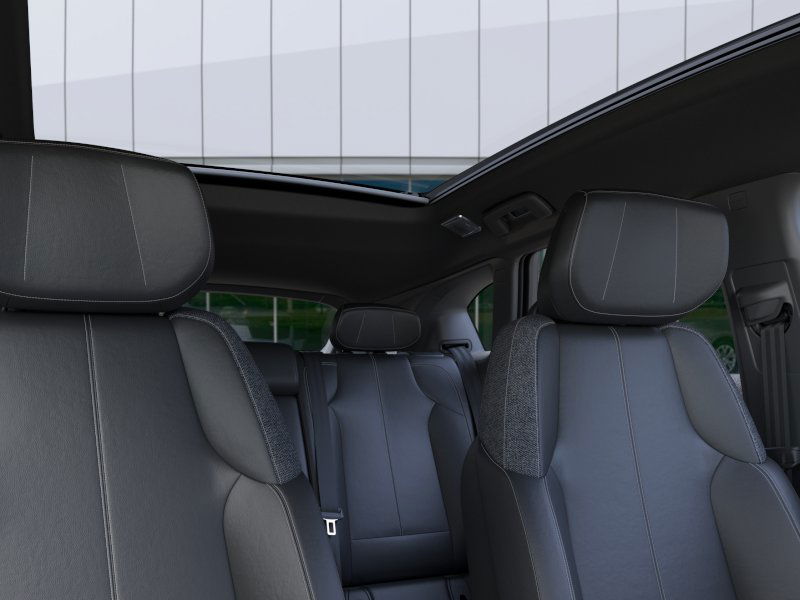 2025 Cadillac Optiq Luxury photo 23