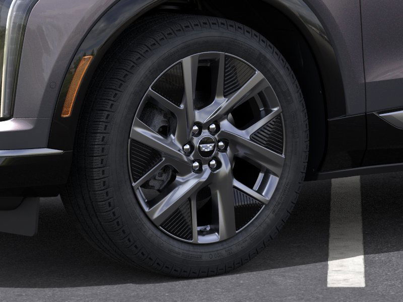 2025 Cadillac Optiq Luxury photo 9