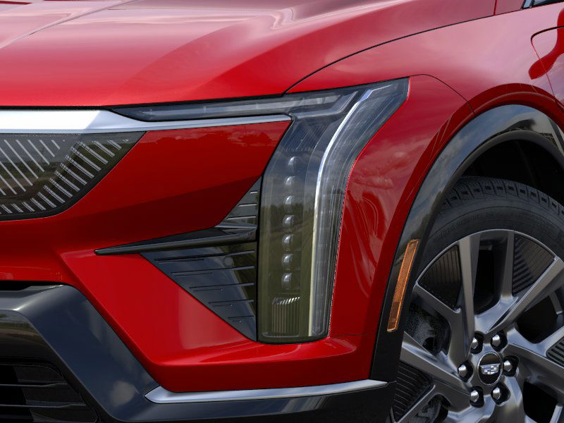 2025 Cadillac Optiq Luxury photo 8