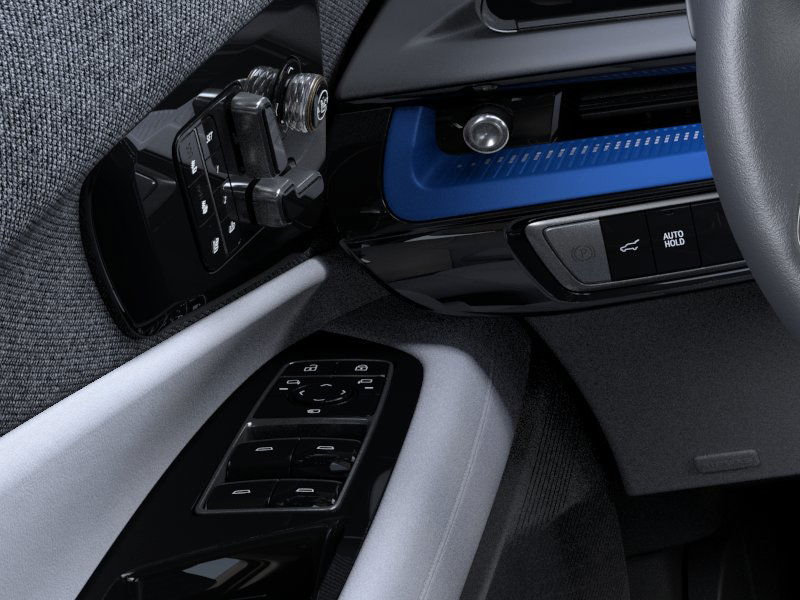 2025 Cadillac Optiq Luxury photo 20