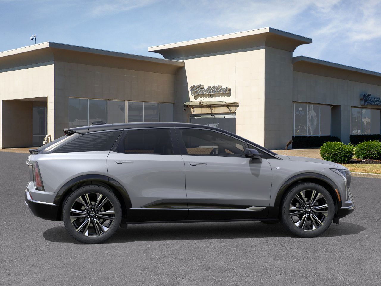 2025 Cadillac Optiq Luxury photo 5
