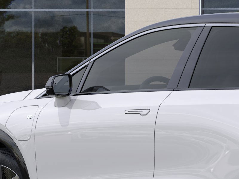 2025 Cadillac Optiq Luxury photo 12