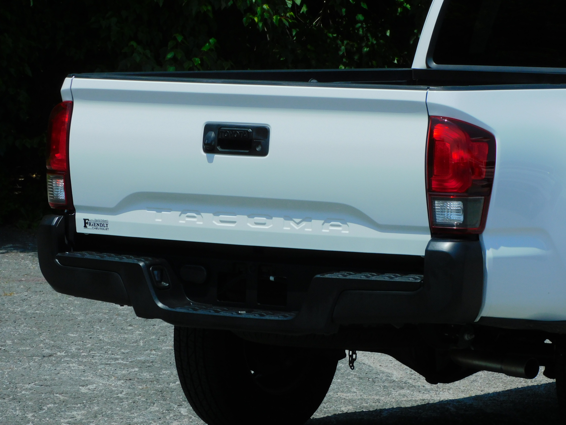 2023 Toyota Tacoma SR photo 4
