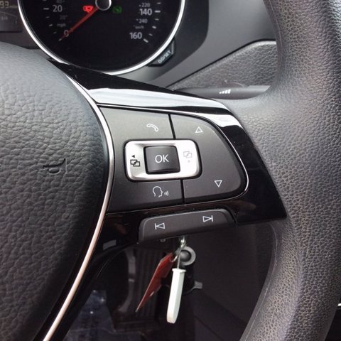 Pre-Owned 2016 Volkswagen Jetta Sedan