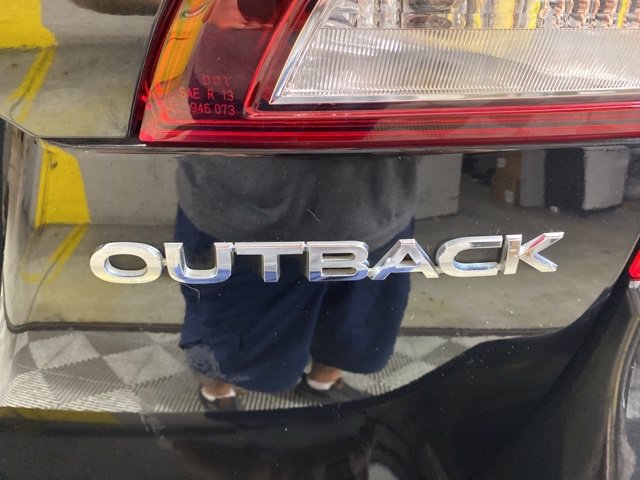 Pre-Owned 2016 Subaru Outback 2.5i Limited